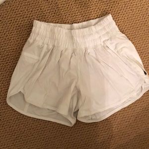Lulu lemon White Tracker shorts